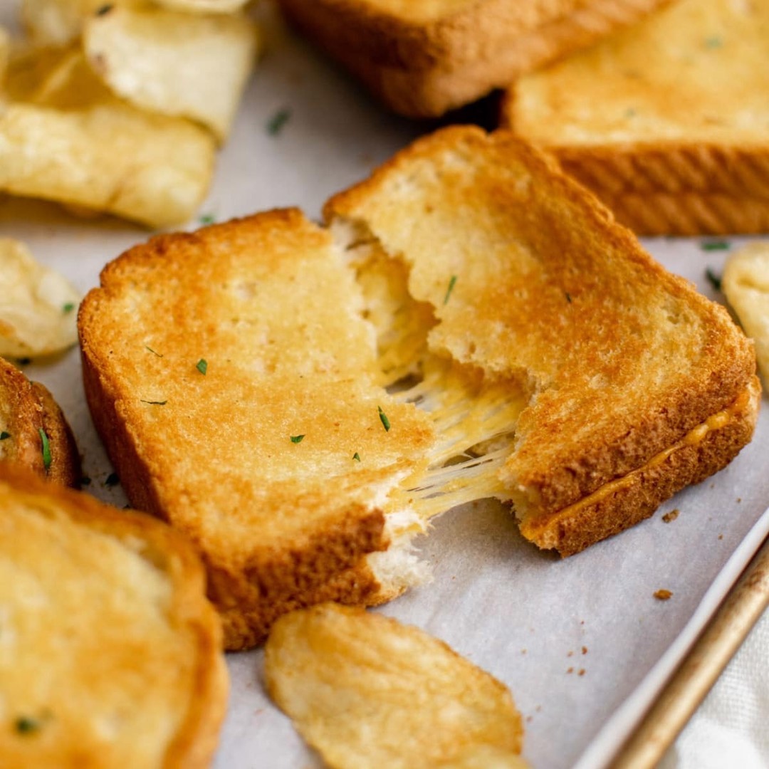 No-Fuss Oven Baked Grilled Cheese Sandwiches