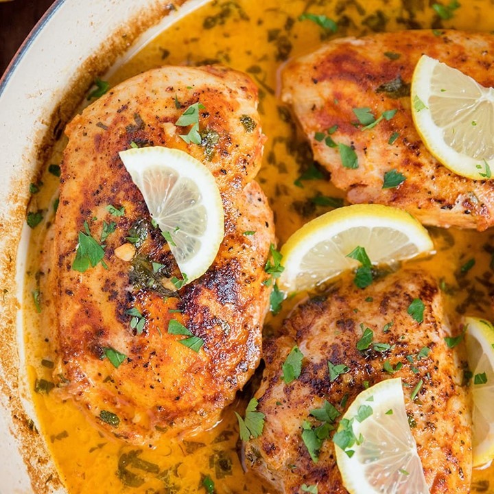 Chicken Breast with Lemon Butter Sauce