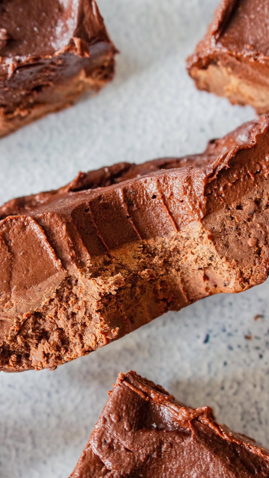 No-Bake Chocolate Mousse Brownie Slab