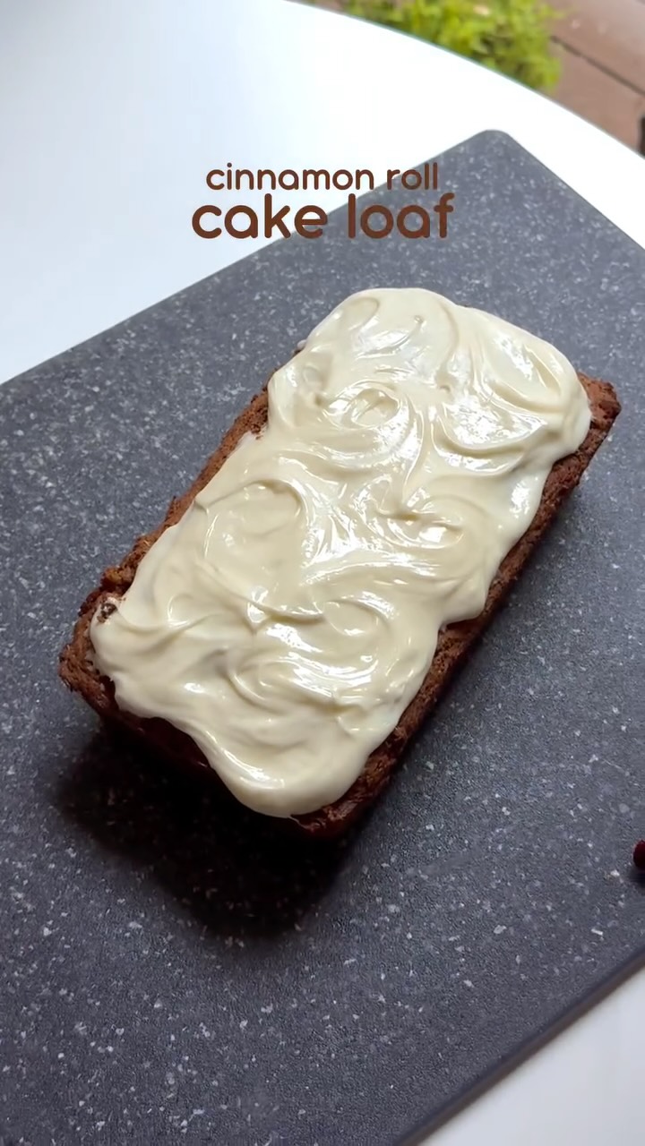 Cinnamon Roll Loaf Cake