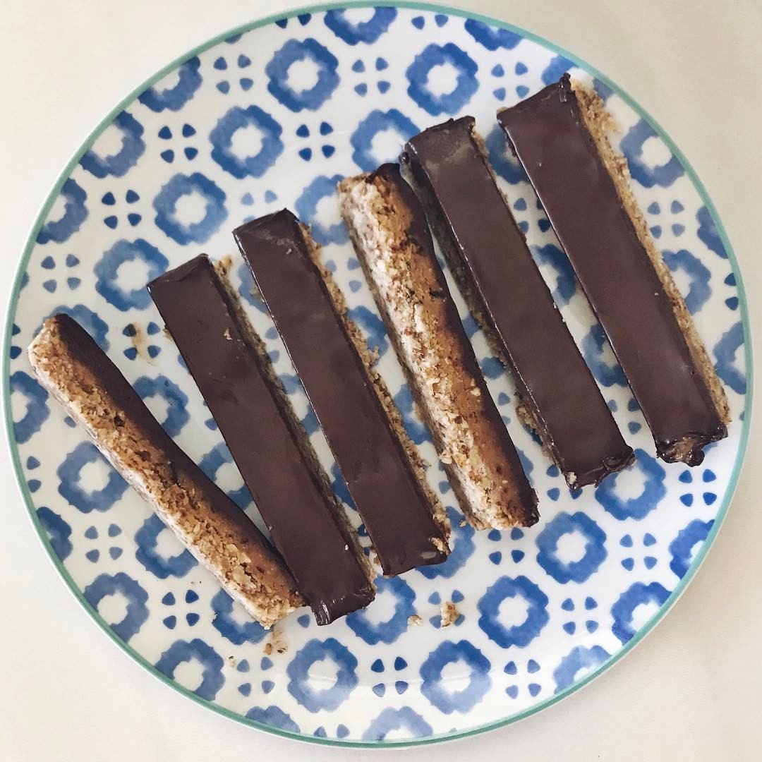 Chocolate Peanut Butter Slice