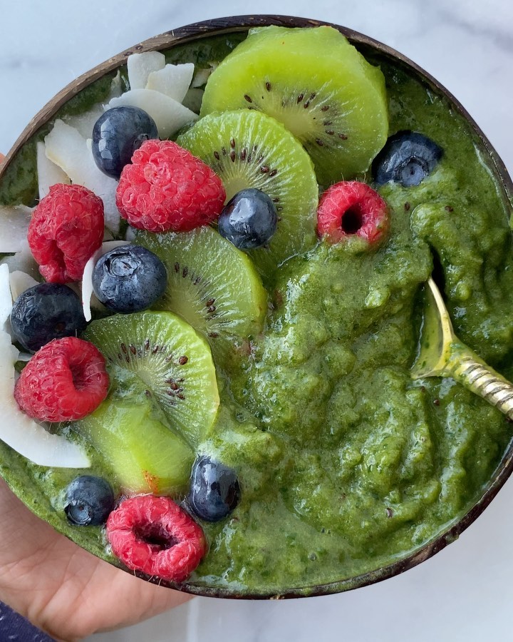 Green Smoothie Bowl with Fruits and Green Vibrance