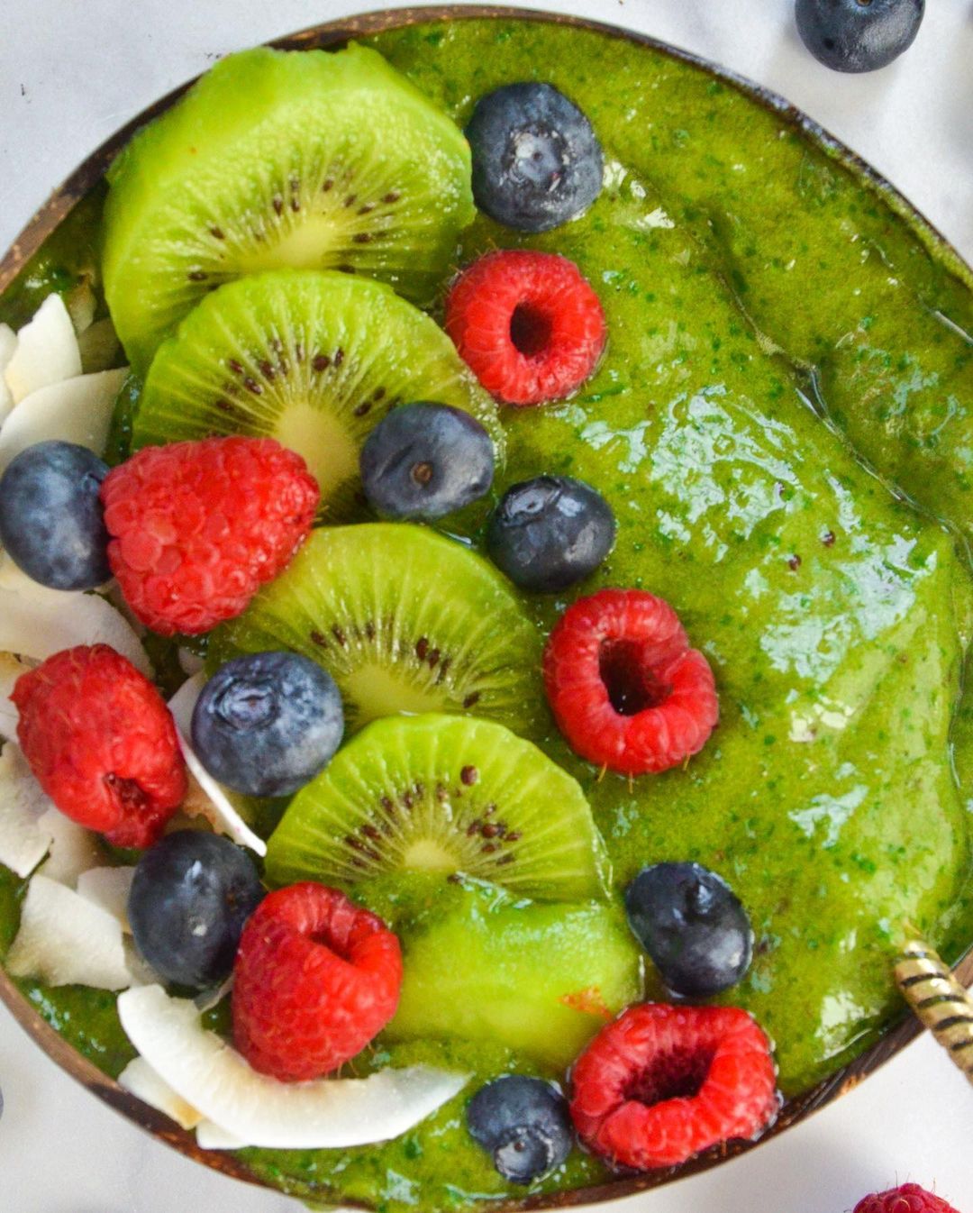 Green Smoothie Bowl with Fruits and Green Vibrance
