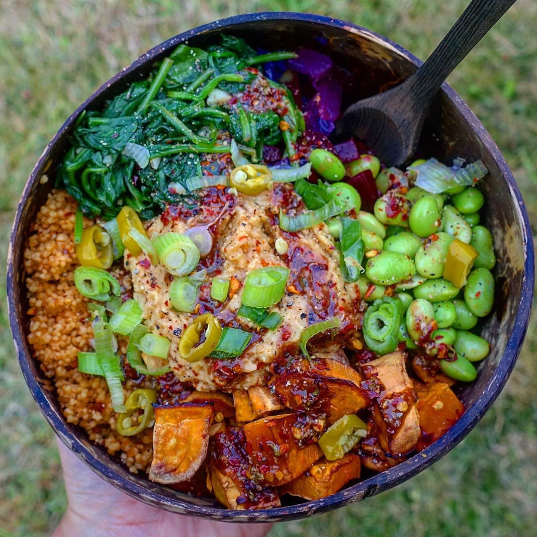 Buddha Bowl with Homemade Oil-Free Hummus