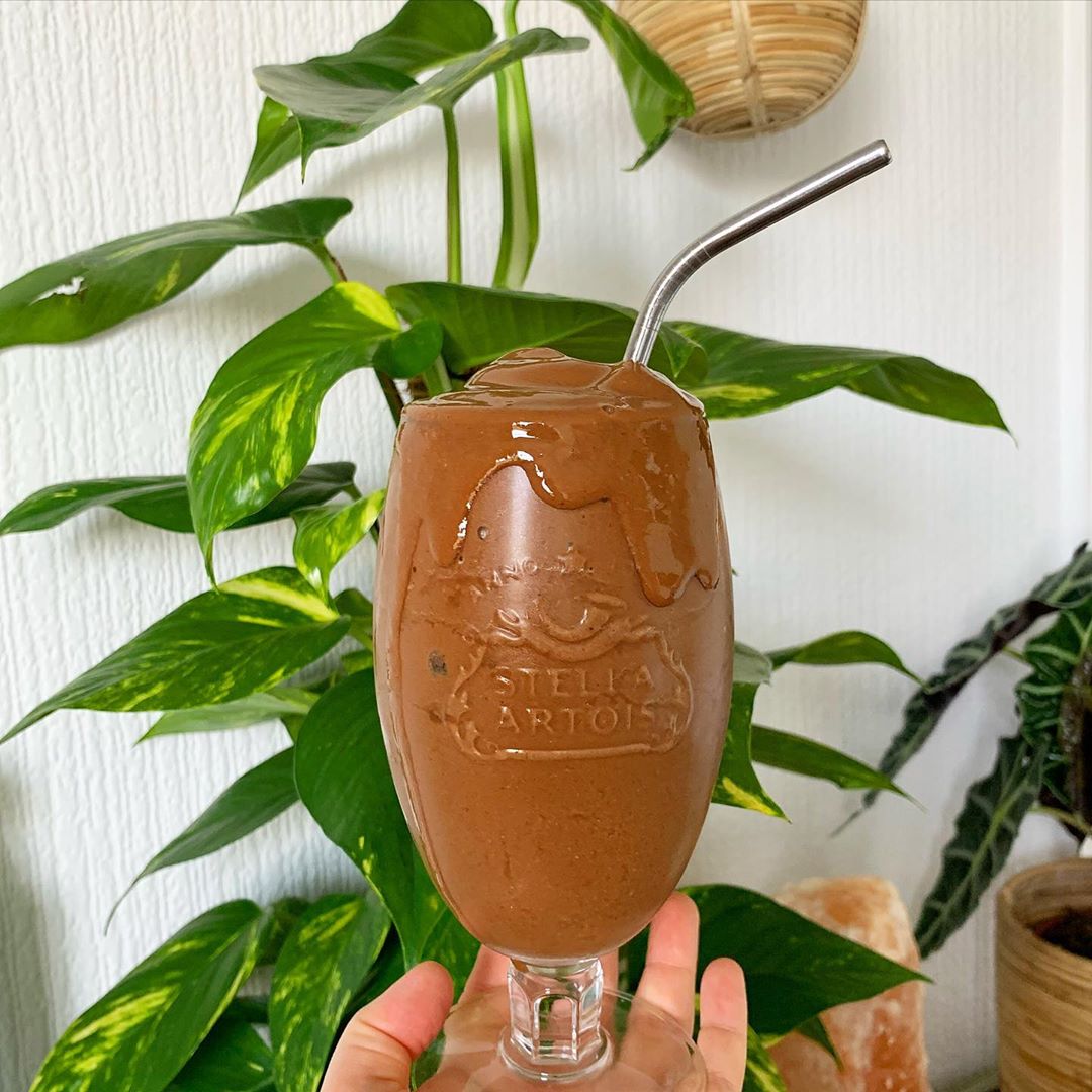Vegan Chocolate Banana Smoothie