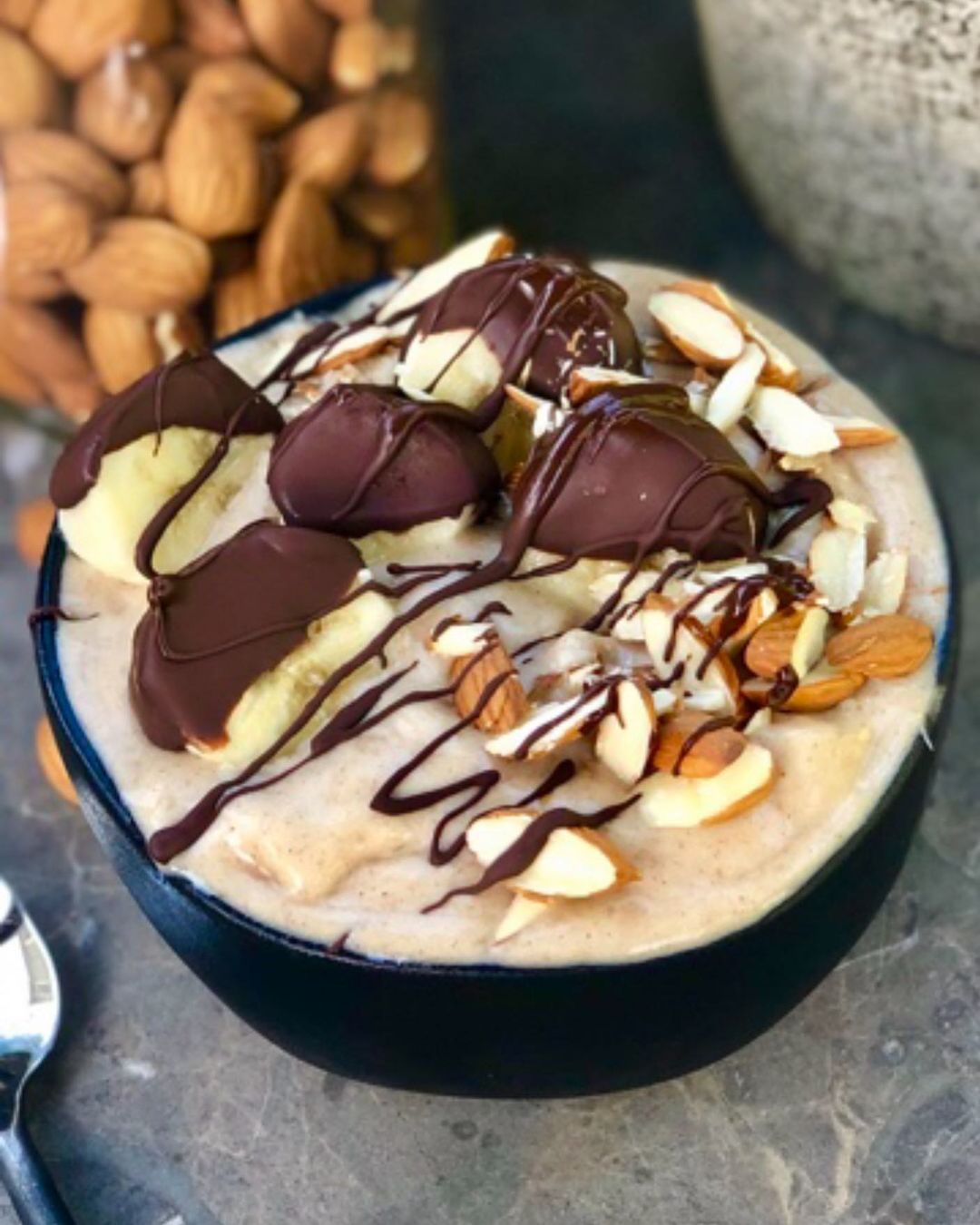 Banana Peanut Butter Smoothie Bowl