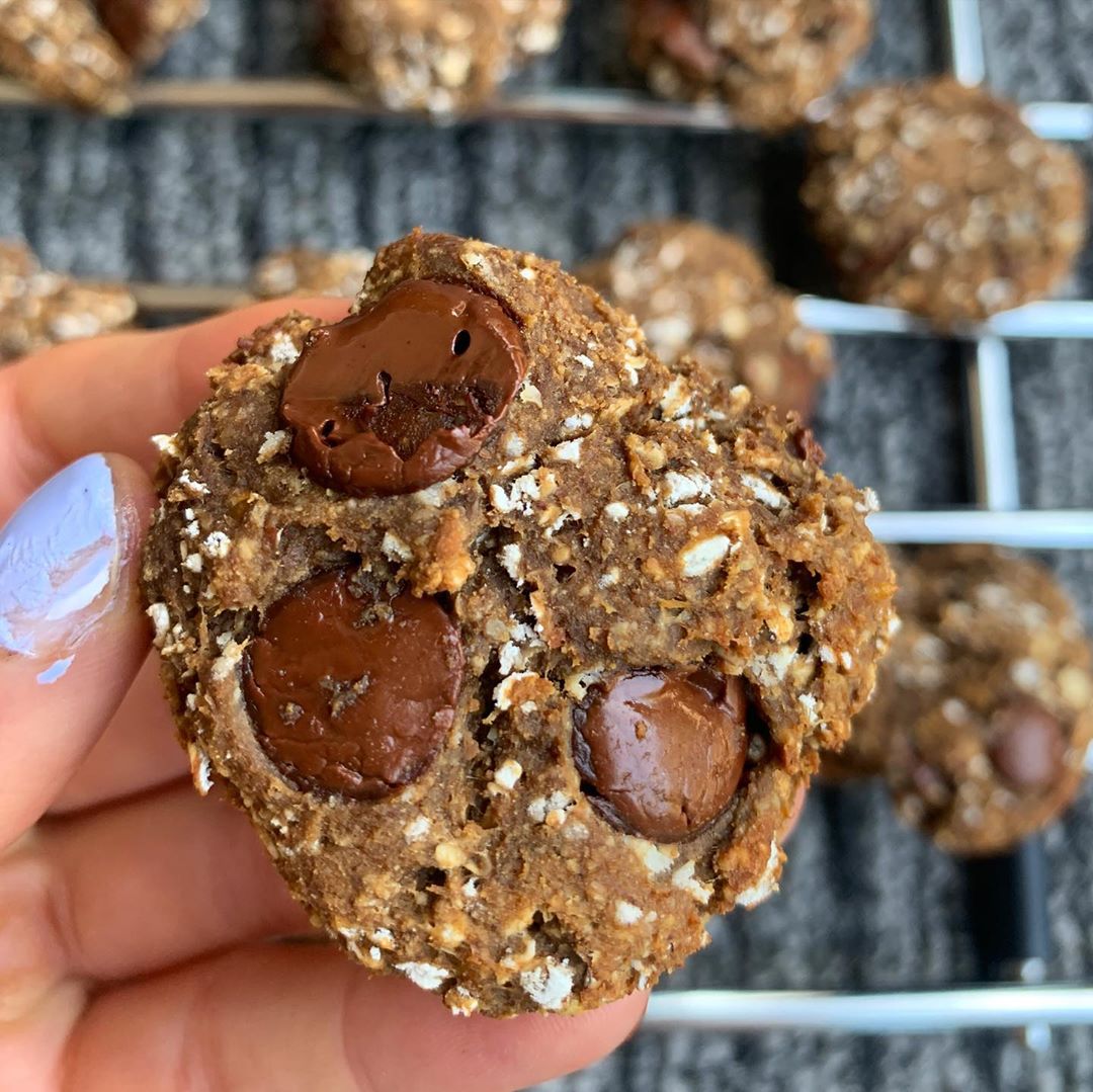 Vegan Mocha Oat Cookies