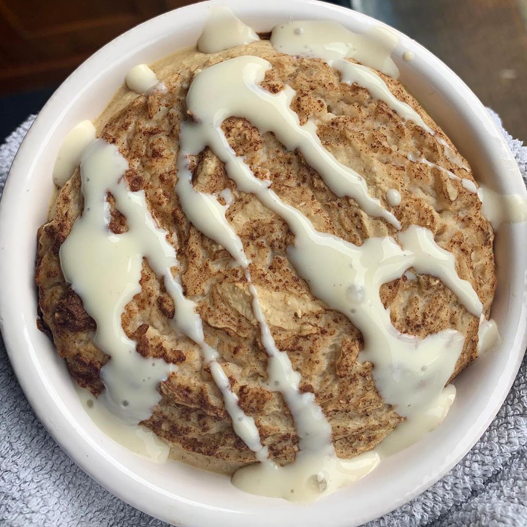 Cinnamon Roll Baked Oats