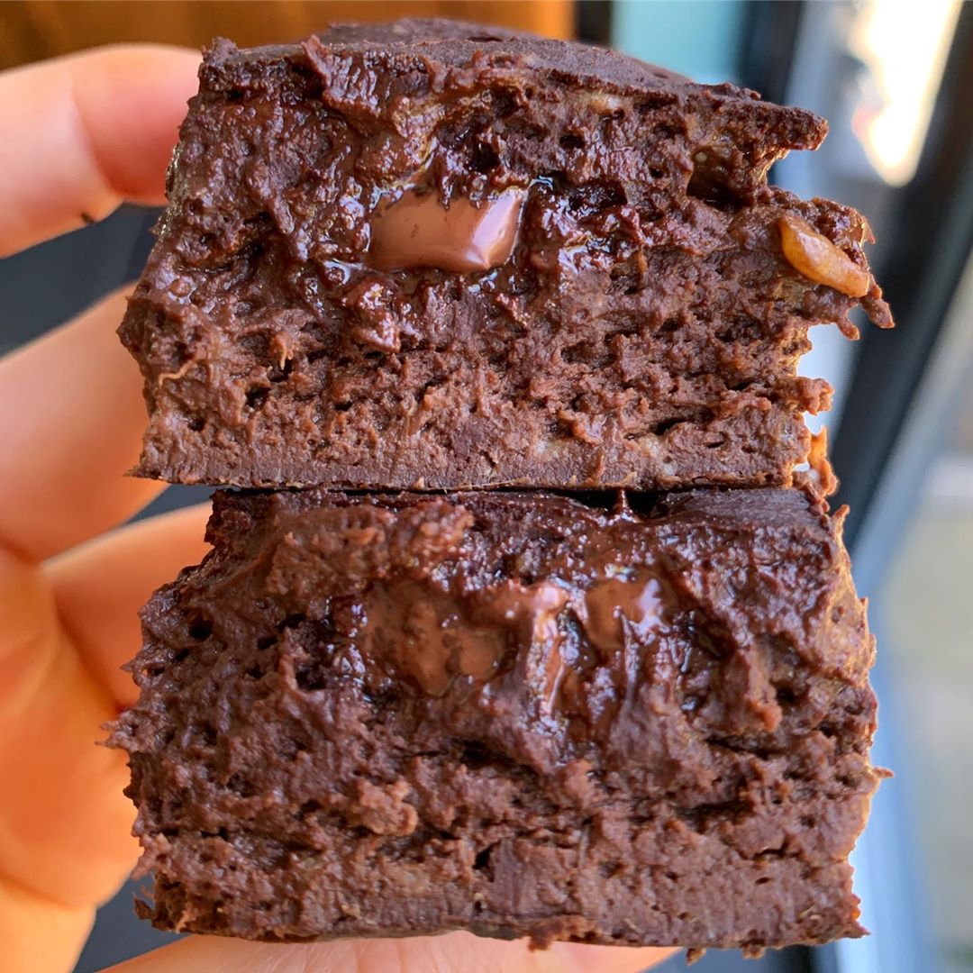 Vegan Mocha Protein Brownies with Bananas and Cacao