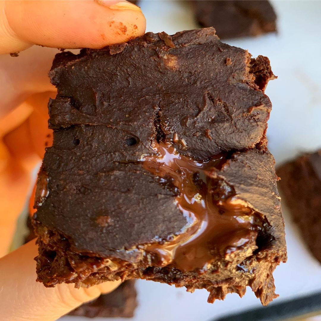 Vegan Mocha Protein Brownies with Bananas and Cacao