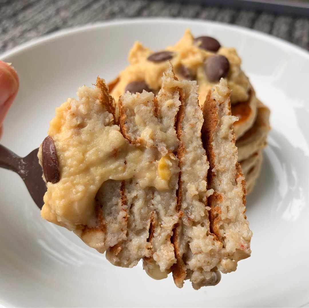Vegan Cookie Dough Pancakes
