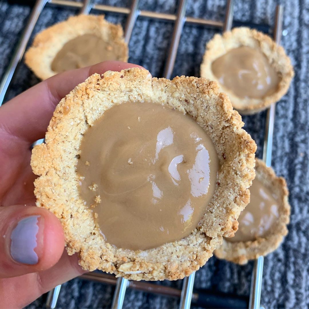 Caramel Cookie Cups