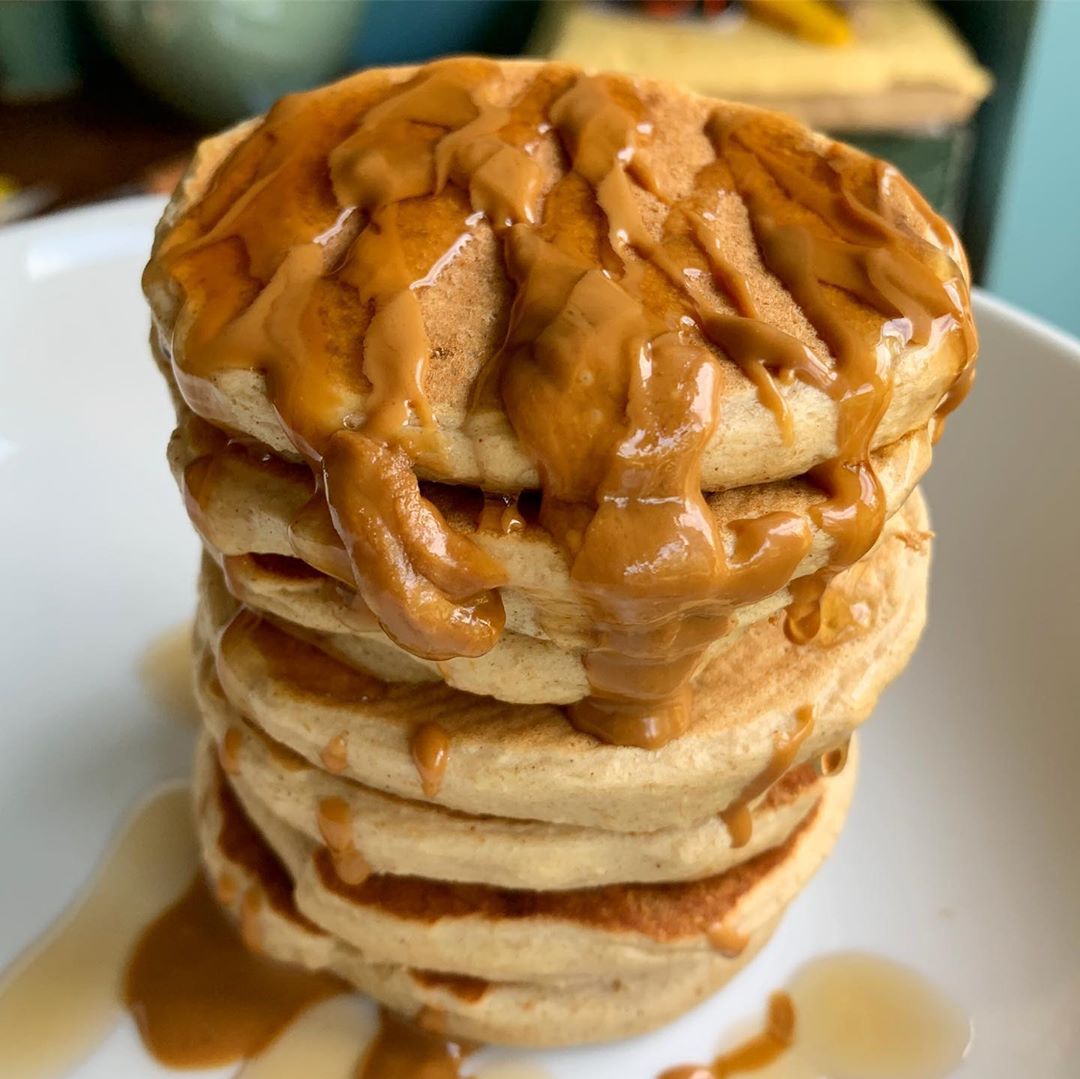 Fluffy Vegan Biscoff Pancakes