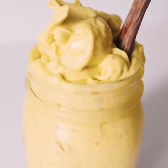 Golden Nice Cream with Turmeric and Ginger