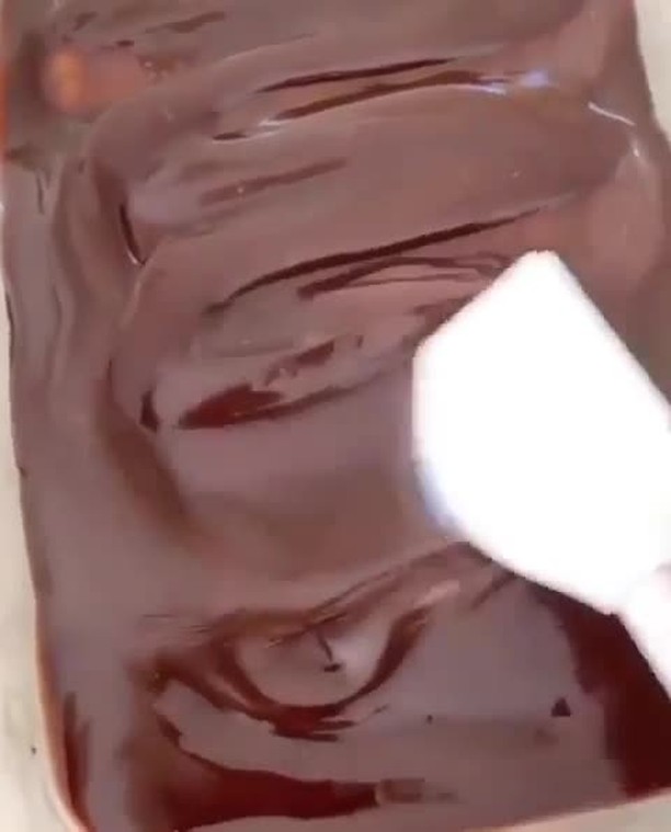 Easy 3-Ingredient Vegan Salted Caramel