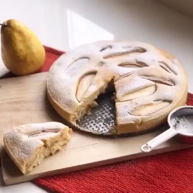 Vegan Soft Pear Cake