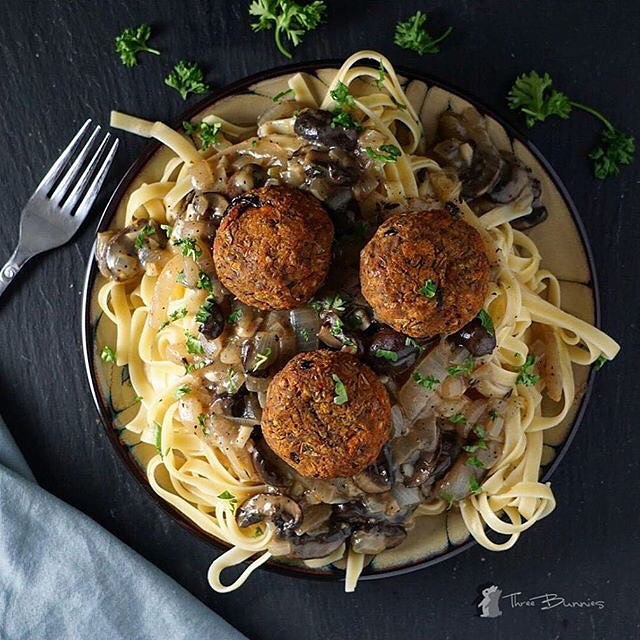Vegan Meatballs with Hunter's Sauce