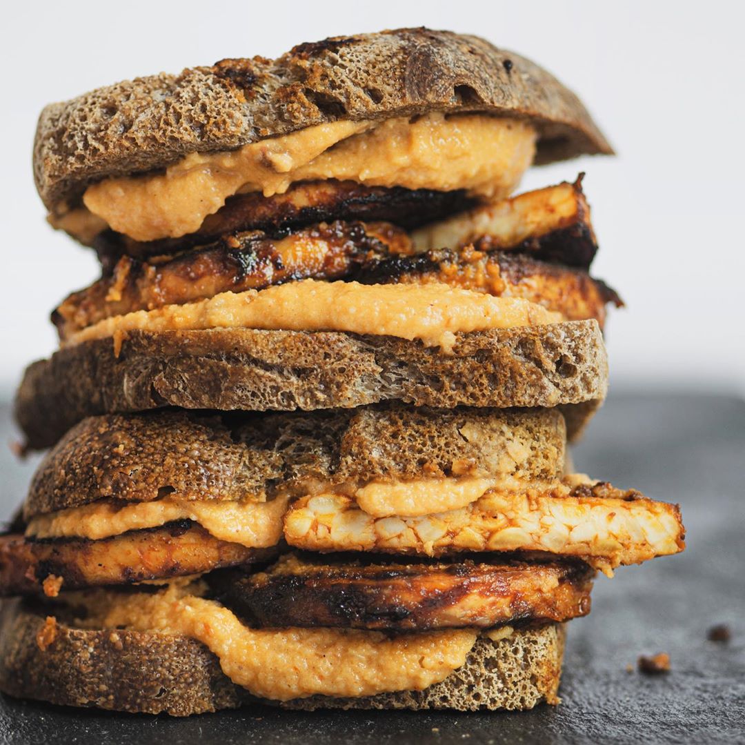 Toasted Sourdough Sandwich with Smoky Tempeh and Spicy Hummus