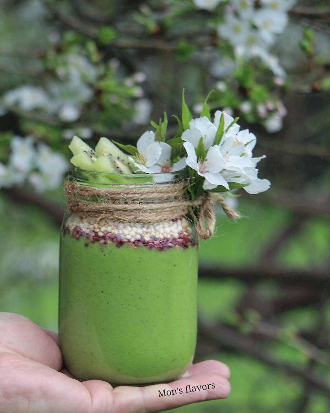 Spring Green Smoothie Bowl