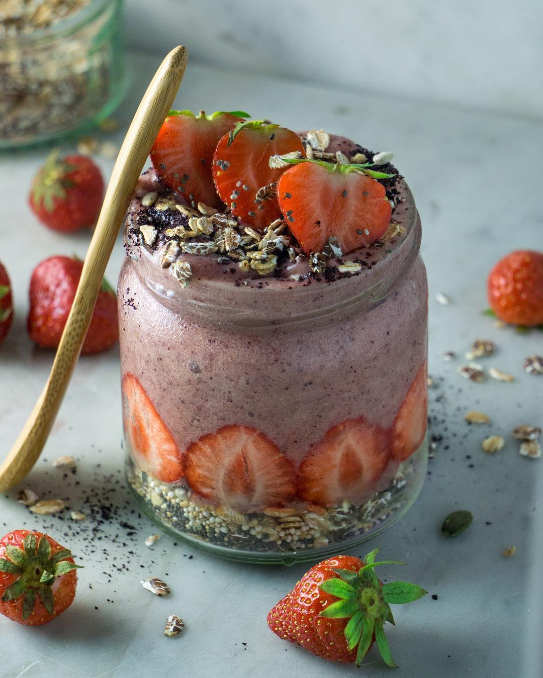 Strawberry Acai Smoothie Bowl