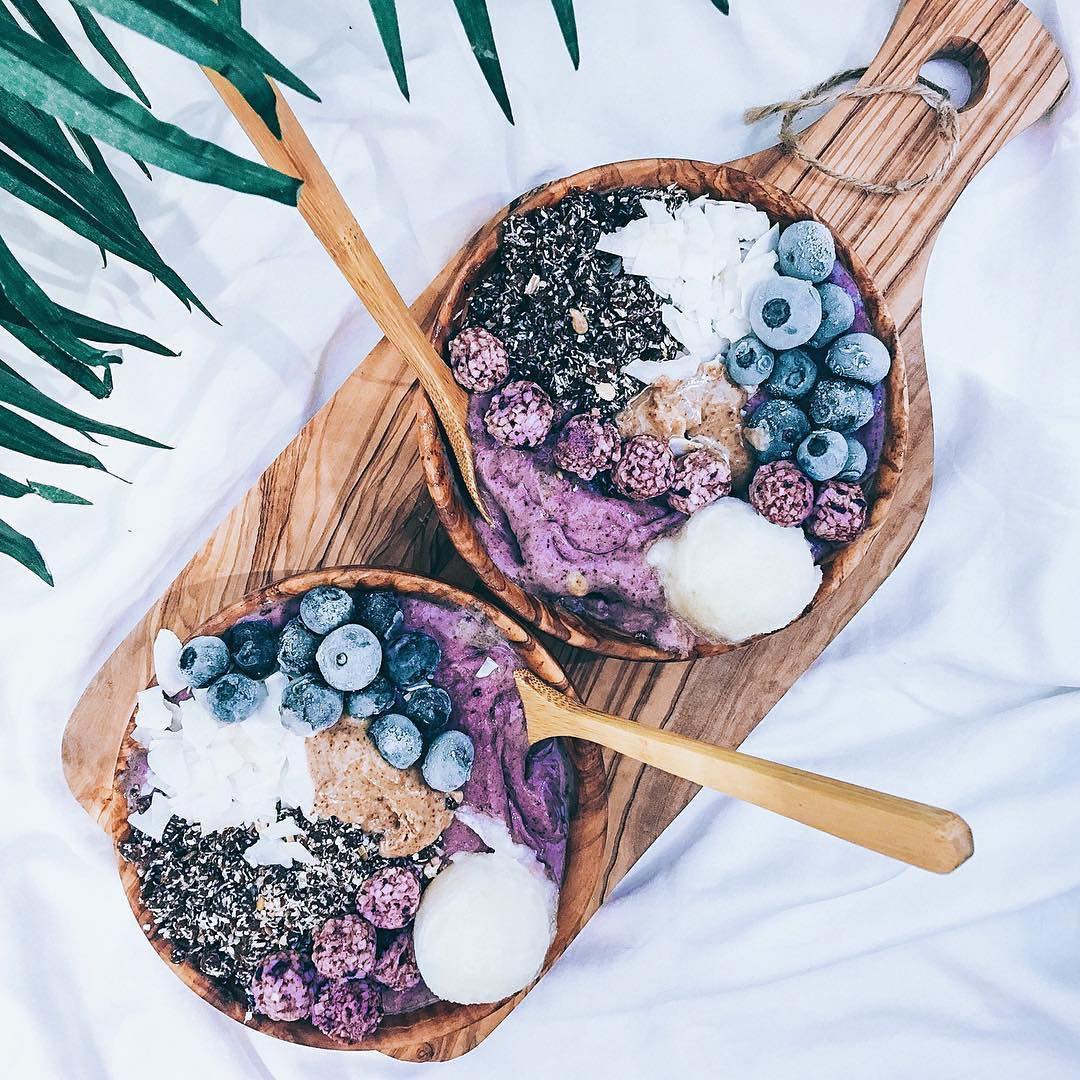 Maqui Berry and Blueberry Smoothie Bowls