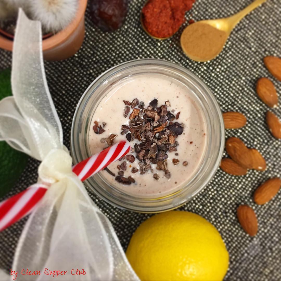 Immune-Boosting Strawberry and Cinnamon Smoothie