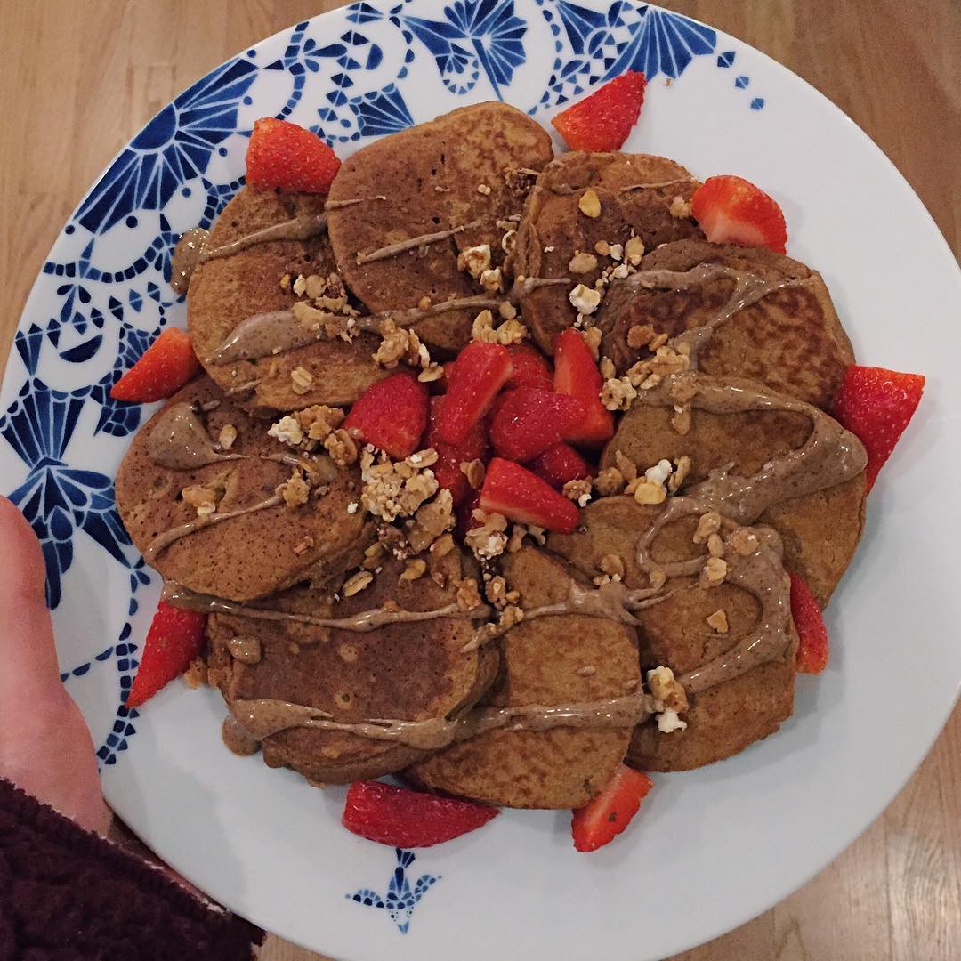 Fluffy Pumpkin Protein Pancakes