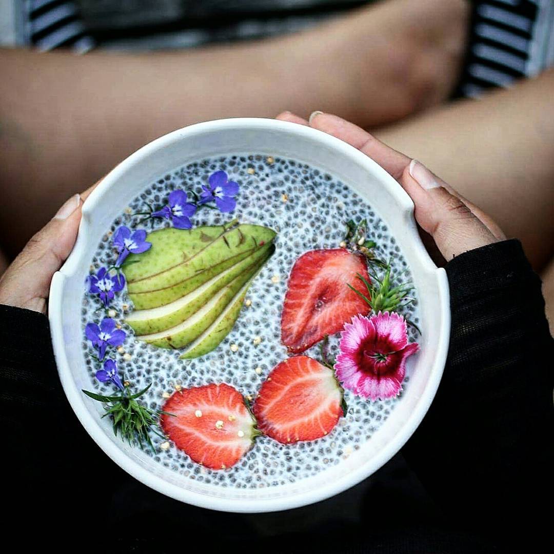 Easy Chia Seed Pudding Breakfast