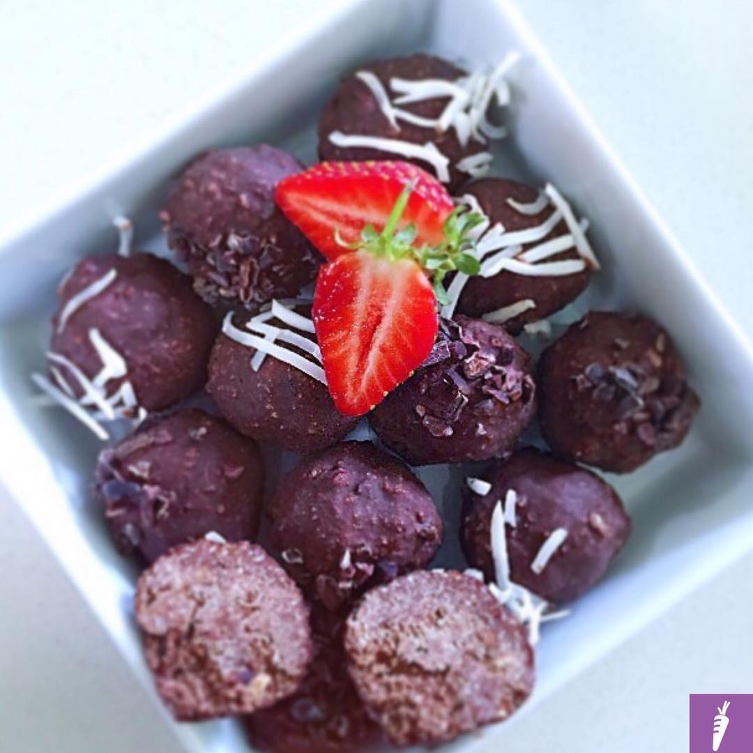 Raw Rich Chocolate Truffles