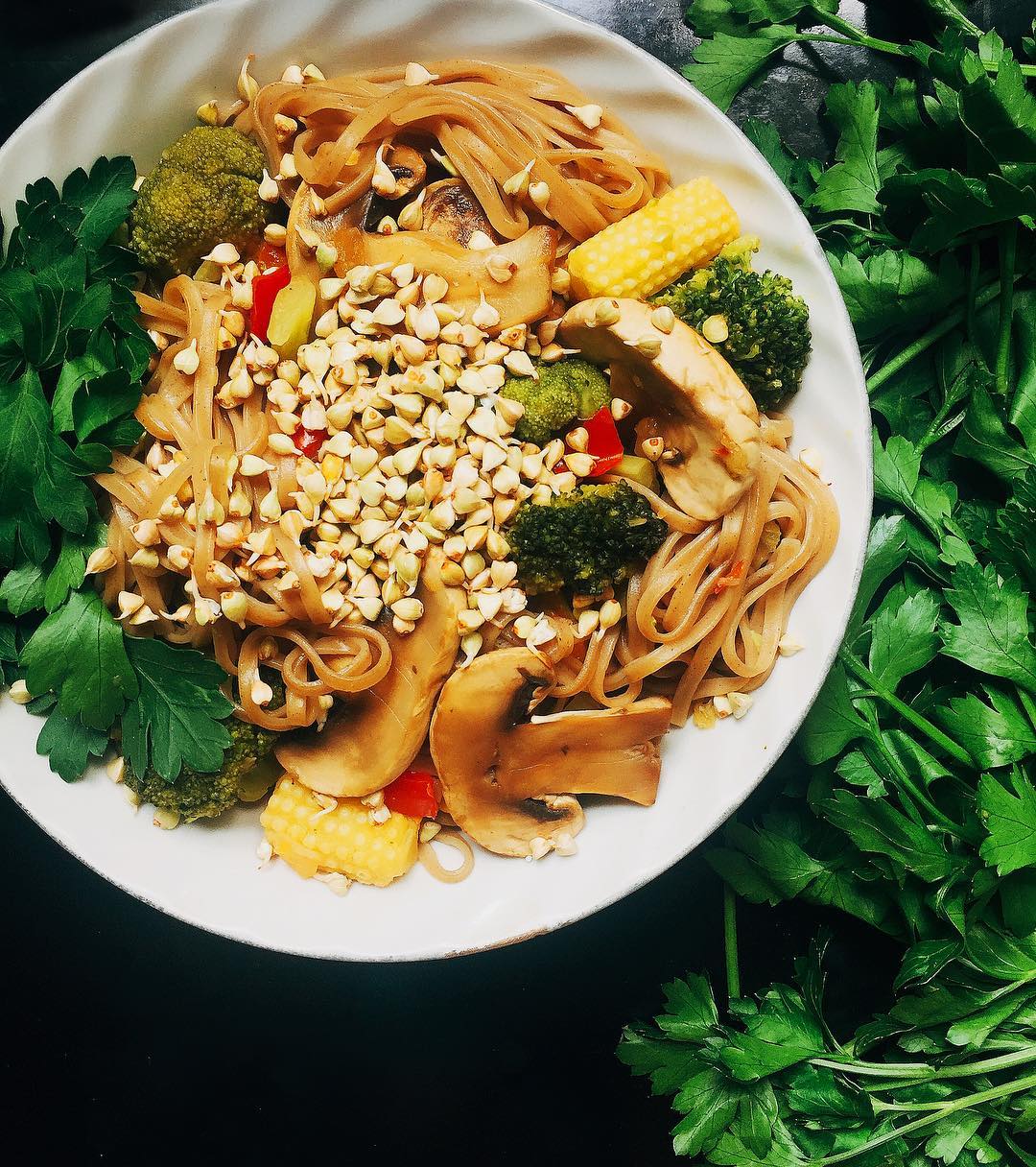 Soba Noodles with Steamed Vegetables and Sweet Tamari Dressing