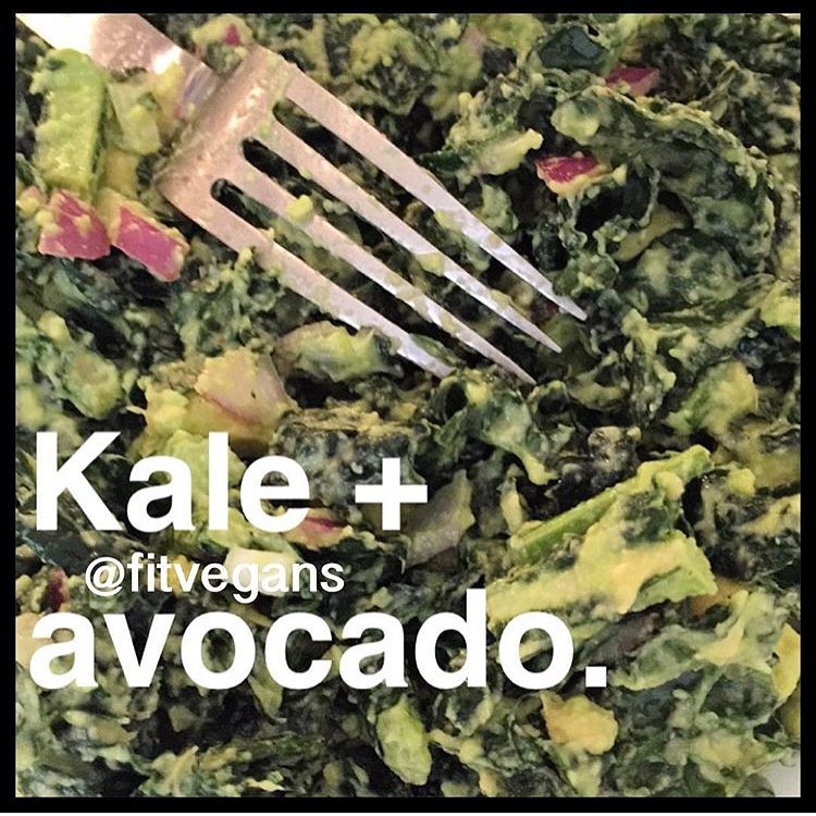 Easy Superfood Salad with Kale and Avocado