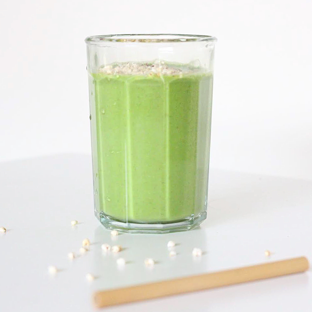 Green Tea Apple Smoothie with Spinach and Chia