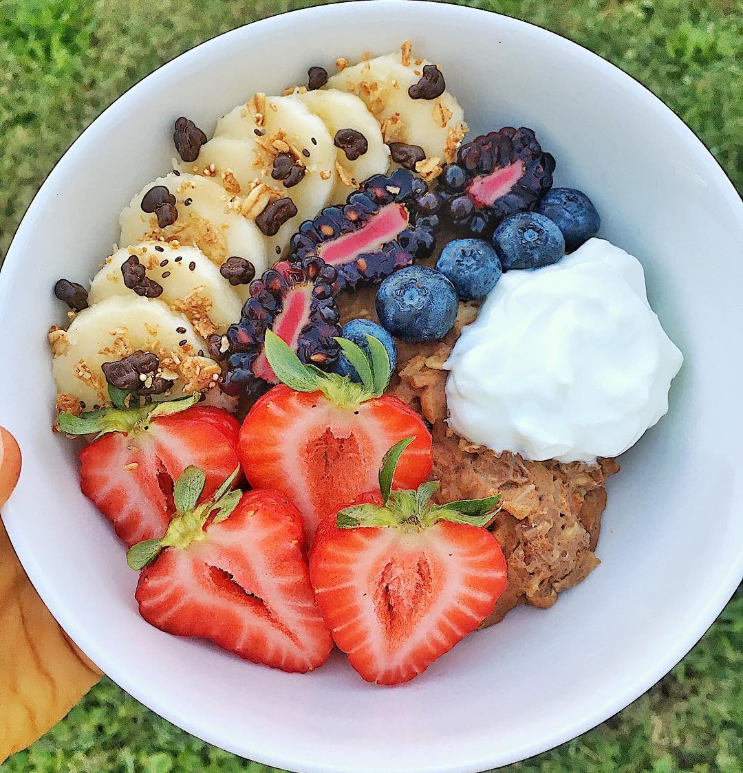Protein Oatmeal Breakfast Bowl
