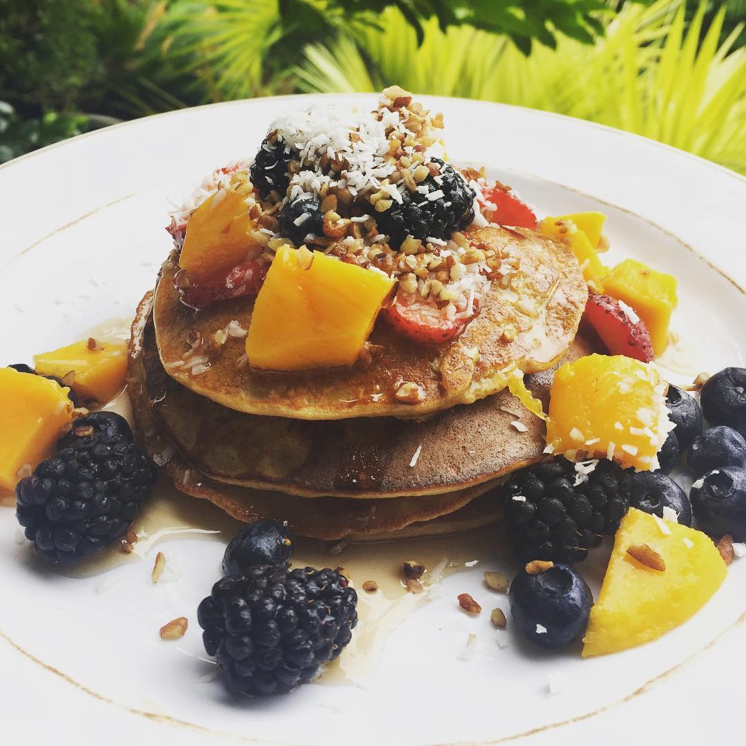 Gluten-Free Oat Banana Pancakes with Fruit