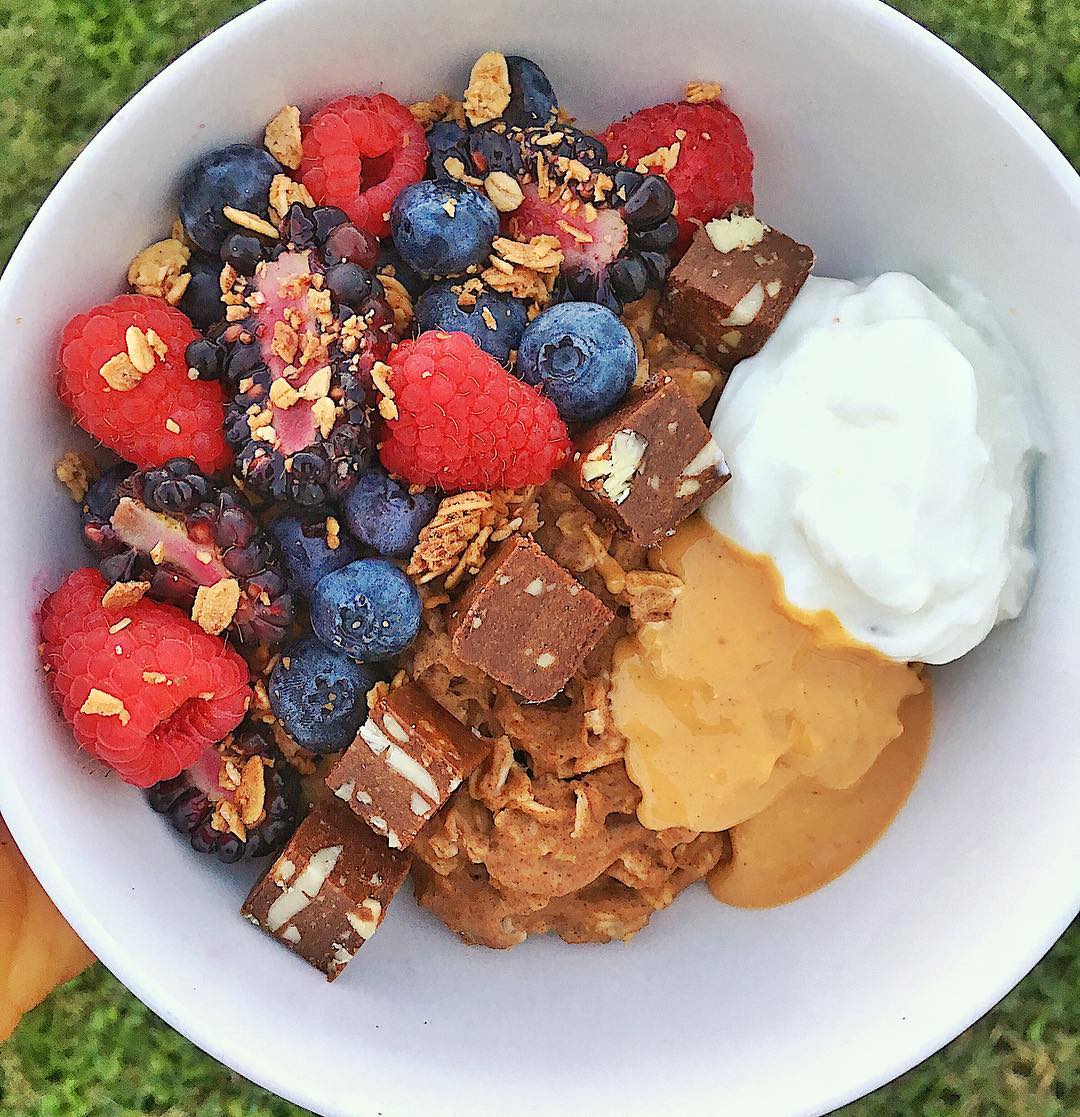 Protein Oats Breakfast Bowl