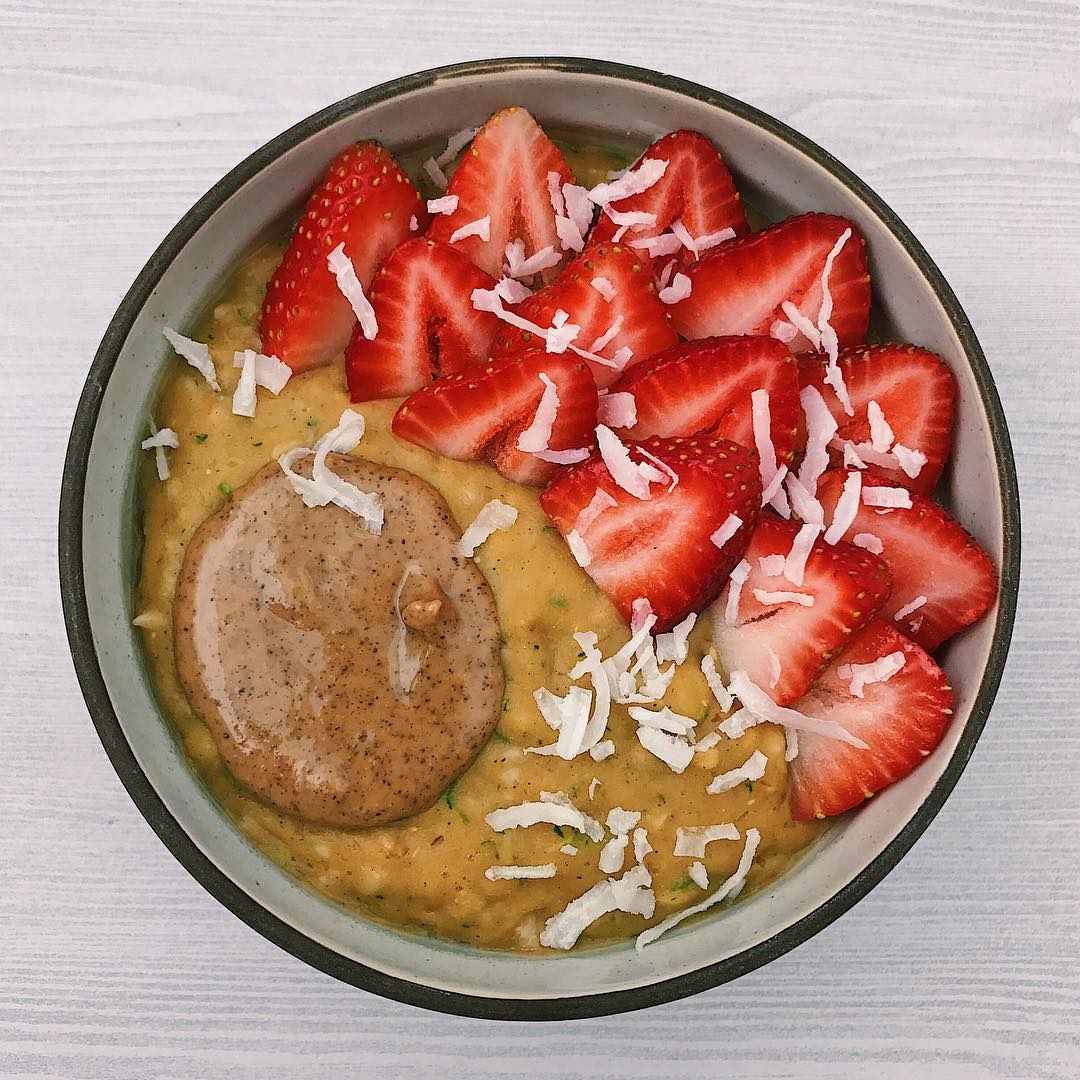 Vegan Zoats Breakfast Bowl