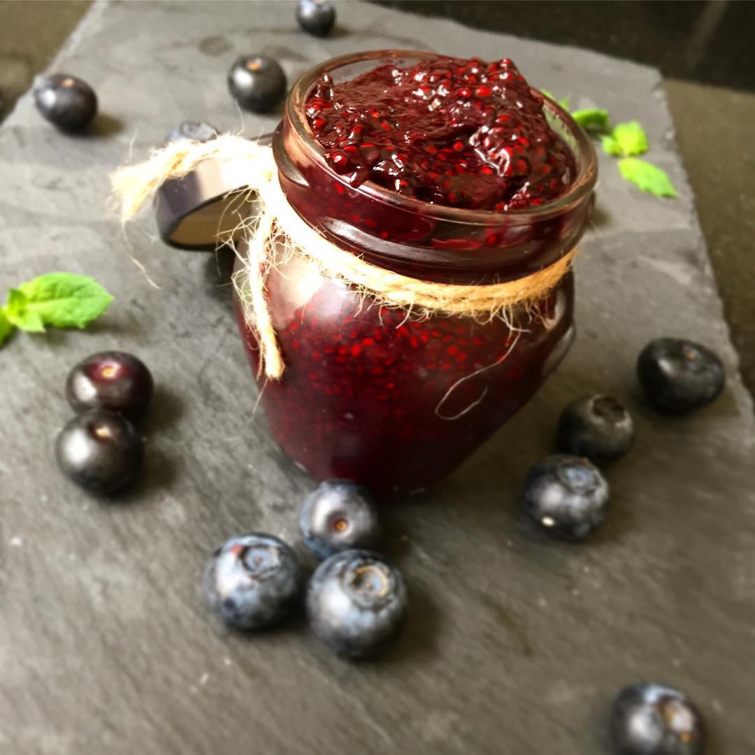 Cinnamon Spiced Blueberry Jam with Chia Seeds