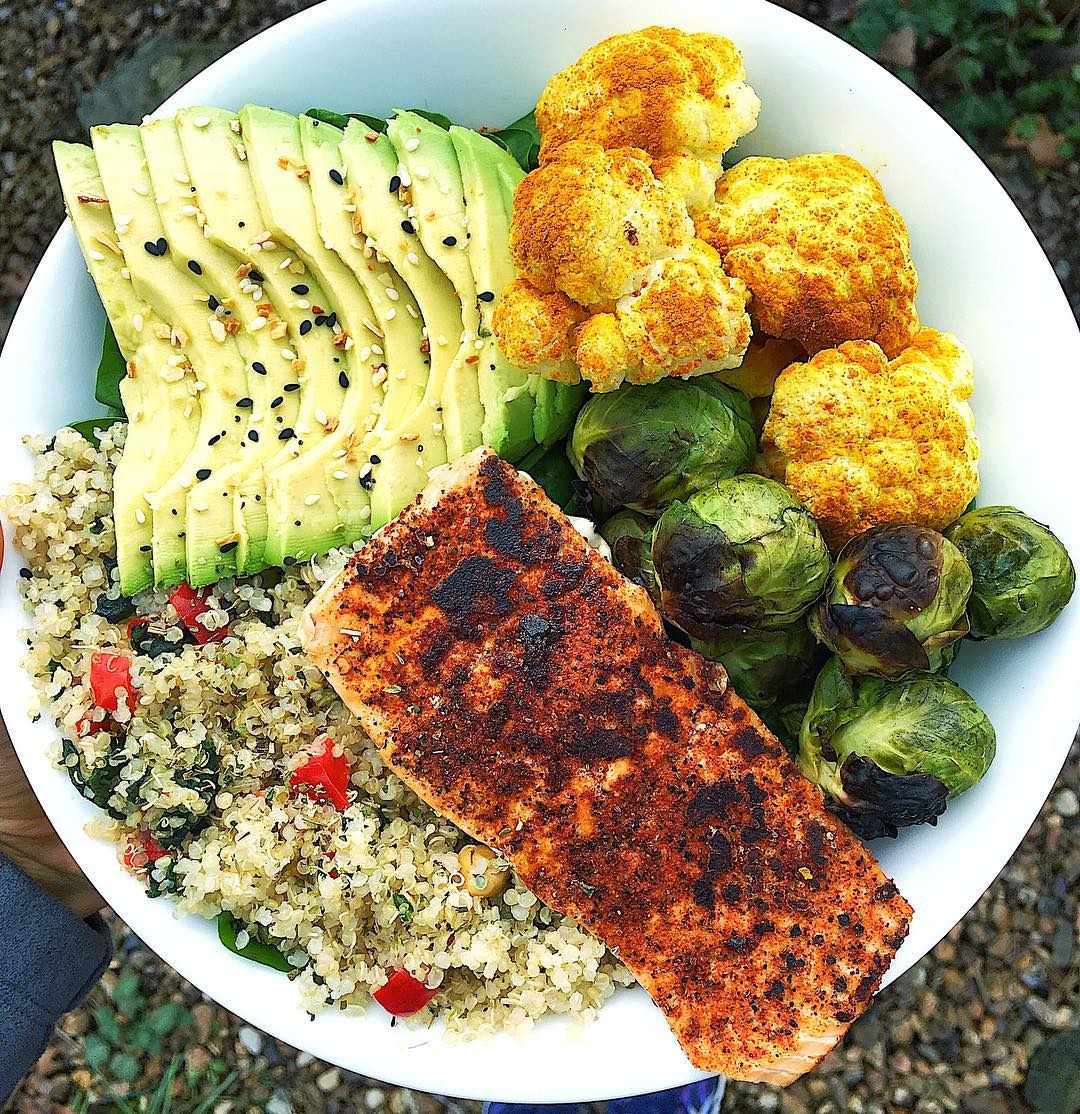 Roasted Salmon and Vegetable Lunch Bowl