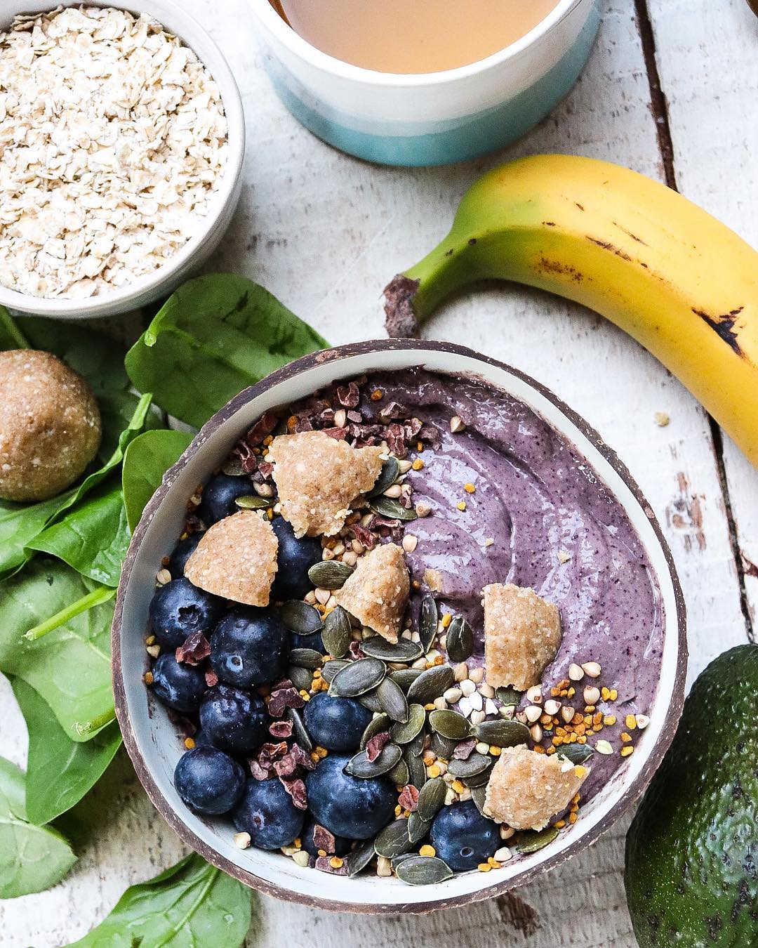 Blueberry Lime Acai Smoothie Bowl