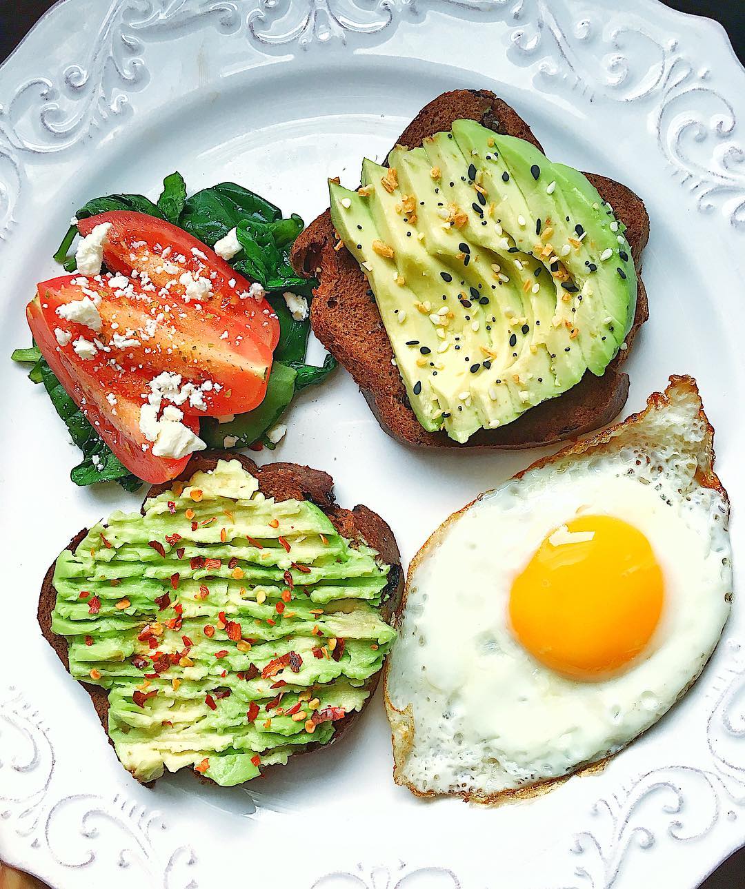 Avocado Toast with Egg and Veggies