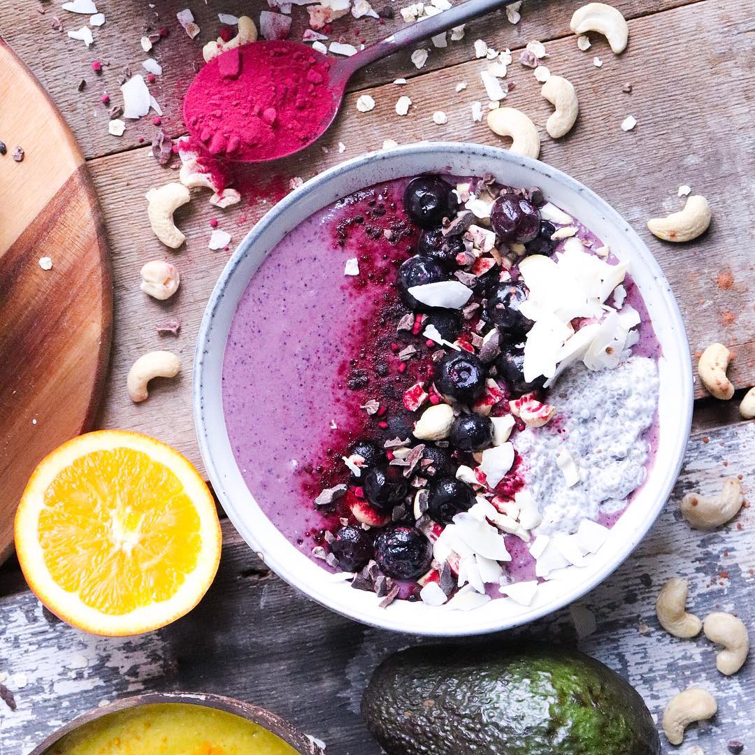 Beetroot and Blueberry Smoothie Bowl