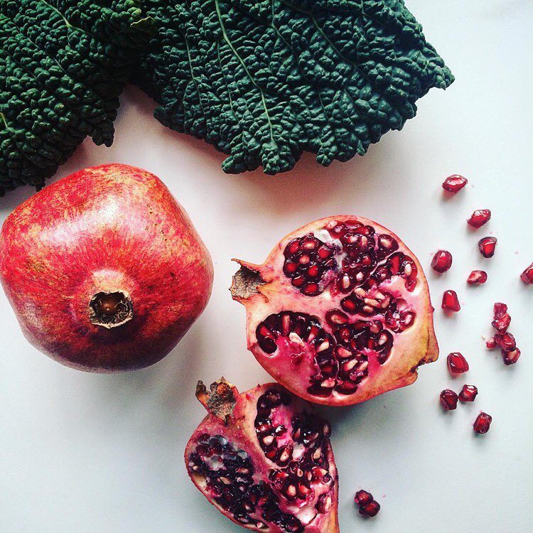 Kale Pomegranate Smoothie