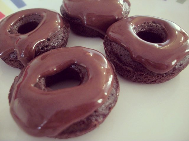 Double Chocolate Baked Donuts