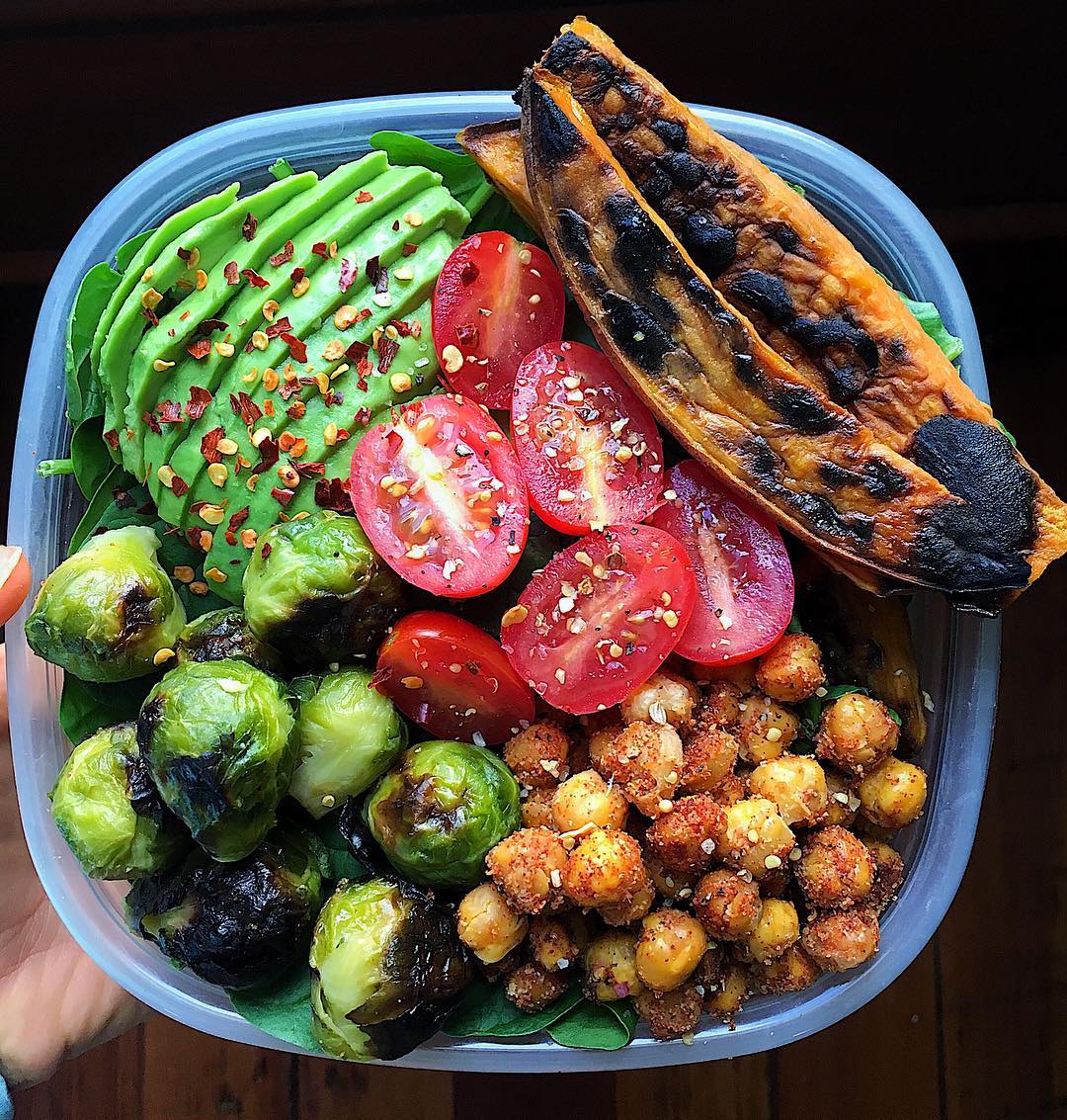 Spicy Chickpea and Roasted Vegetable Lunch Bowl