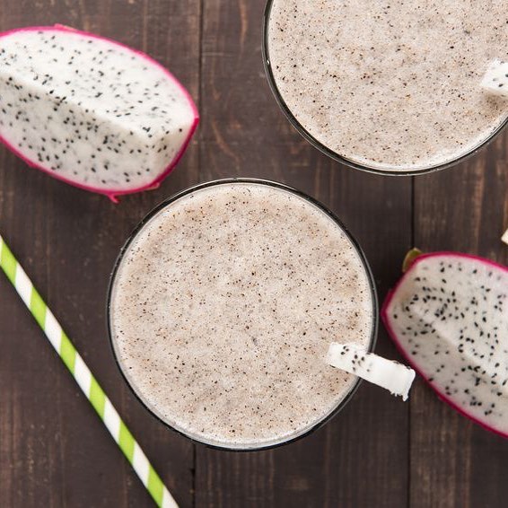 Creamy Dragon Fruit Milkshake