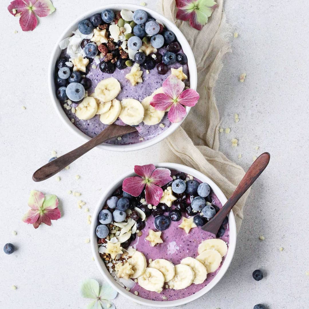 Colorful Overnight Oats Chia Breakfast Bowl
