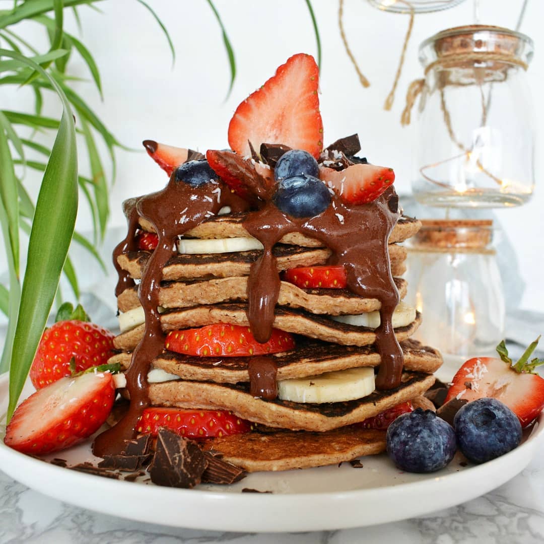 Healthy Pancakes with Chocolate Sauce
