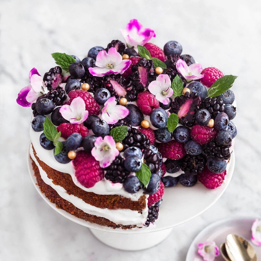 Vanelja’s Gluten-Free Vegan Mother’s Day Cake