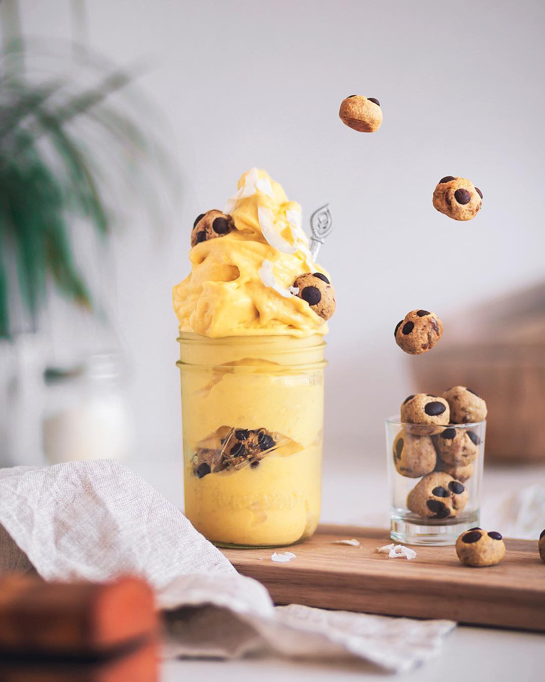 Frozen Mango Banana Nice Cream