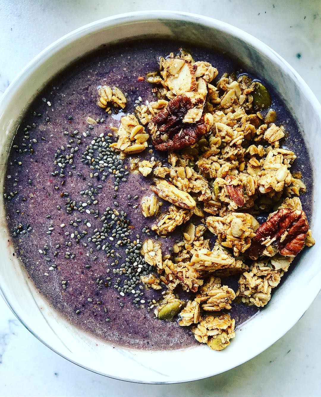 Nutritious Smoothie Bowl for a Busy Day